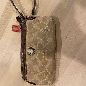 Coach wristlet with 2 slim pockets